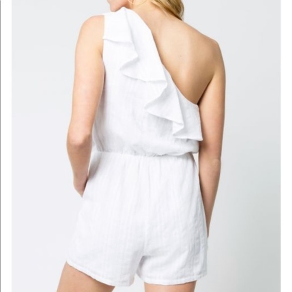 BCBGeneration Romper Pockets White One Shoulder - Picture 2 of 7